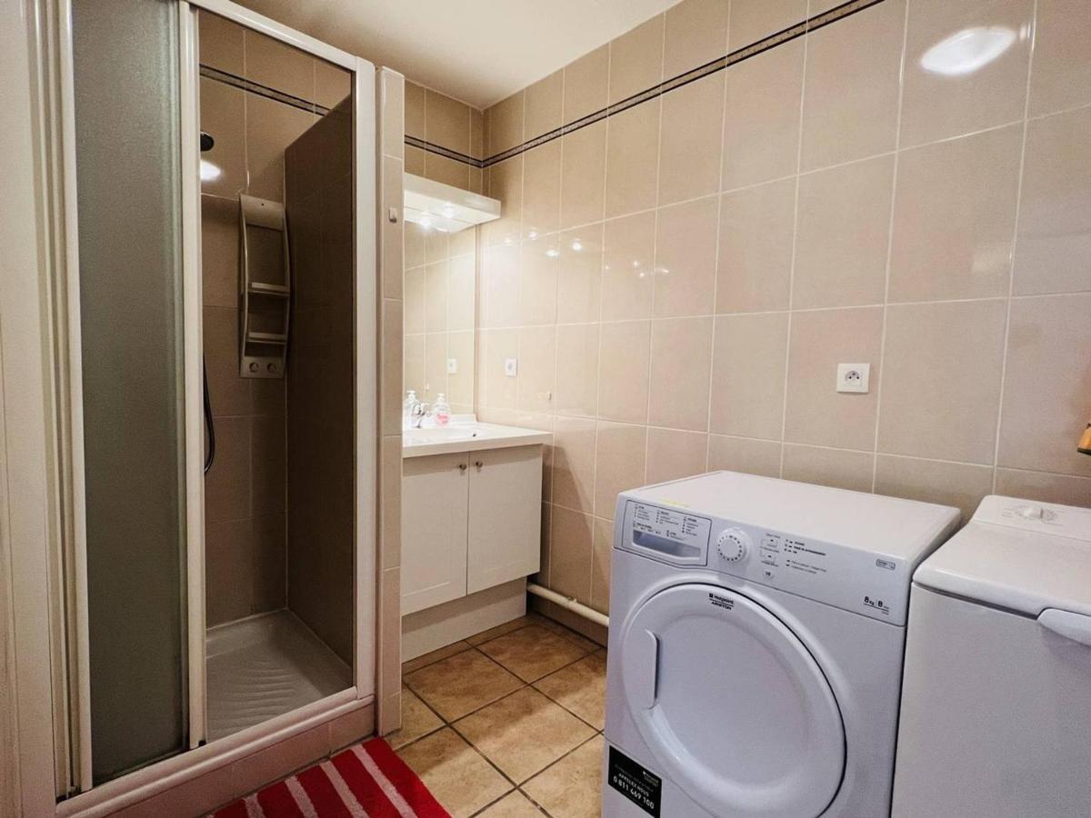 Appartement F2 A Cambo-Les-Bains Avec Piscine, Proche Thermes, Terrasse Et Parking - Fr-1-495-36 Exteriör bild